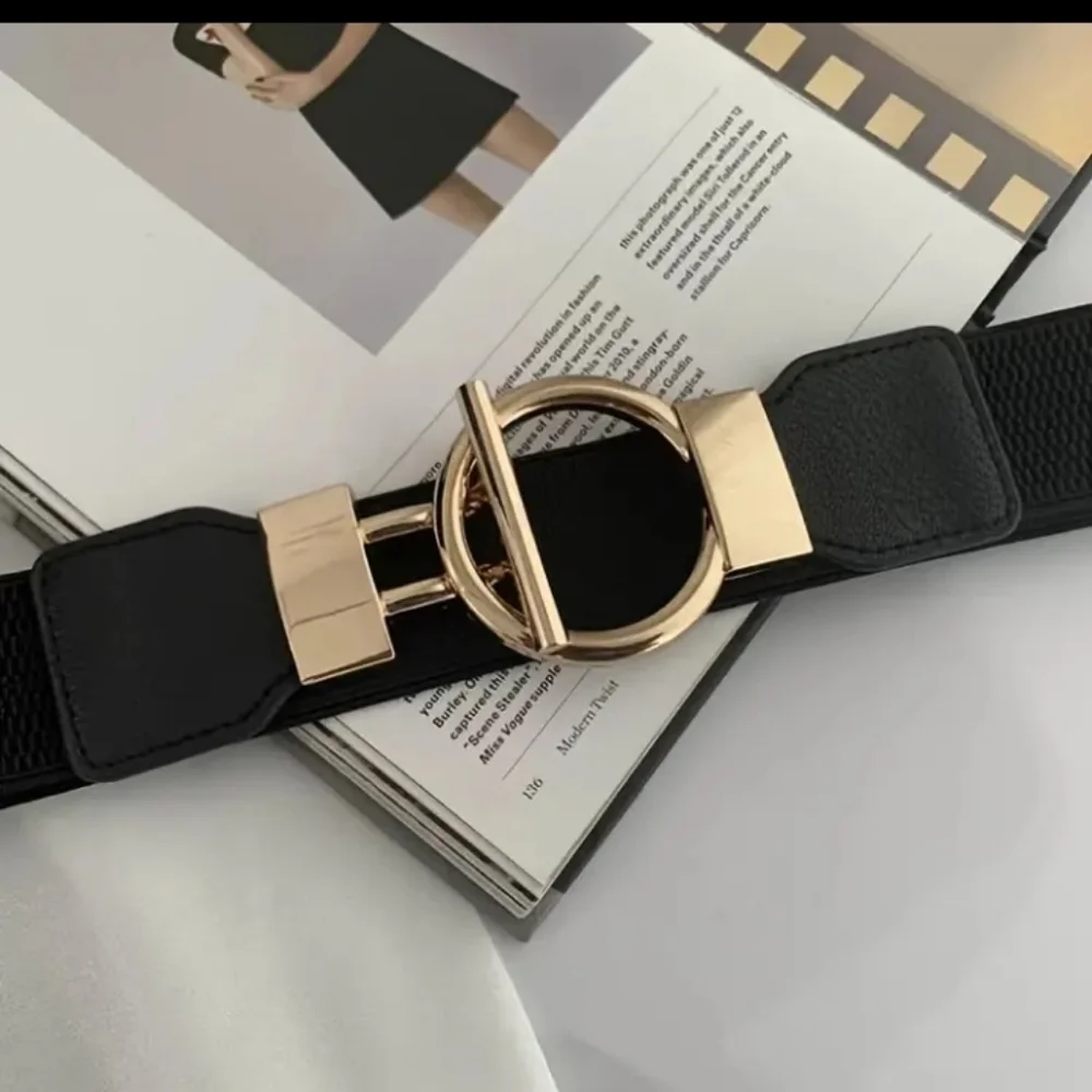 Elasticized wide belt with goldtone hardware